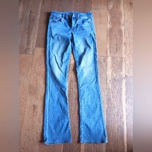Womens American Eagle jeans